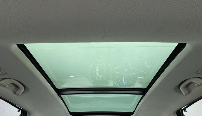 2020 MG HECTOR SHARP 1.5 DCT PETROL, Petrol, Automatic, 77,698 km, Moonroof/ Sunroof