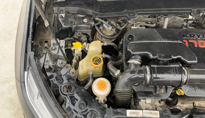 2022 Tata Harrier XZA PLUS 2.0L KRYOTEC HALO EDITION, Diesel, Automatic, 75,663 km, Engine View - Right