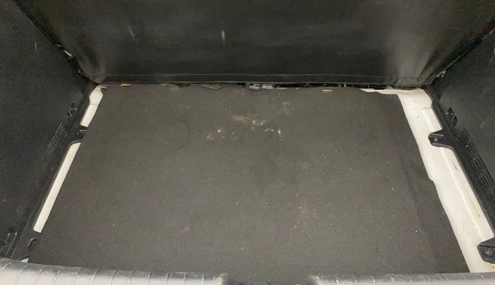 2022 Hyundai NEW I20 SPORTZ 1.5 MT, Diesel, Manual, 76,841 km, Boot Inside