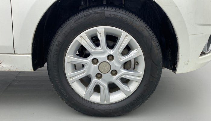 2018 Tata Tiago XZA PETROL, Petrol, Automatic, 91,442 km, Right Front Wheel