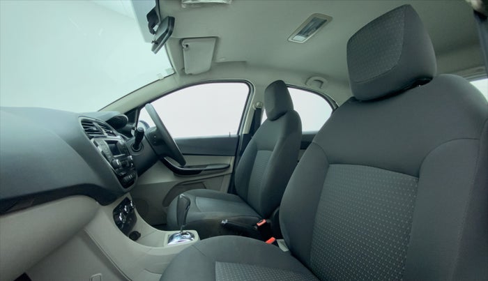 2018 Tata Tiago XZA PETROL, Petrol, Automatic, 91,442 km, Right Side Front Door Cabin