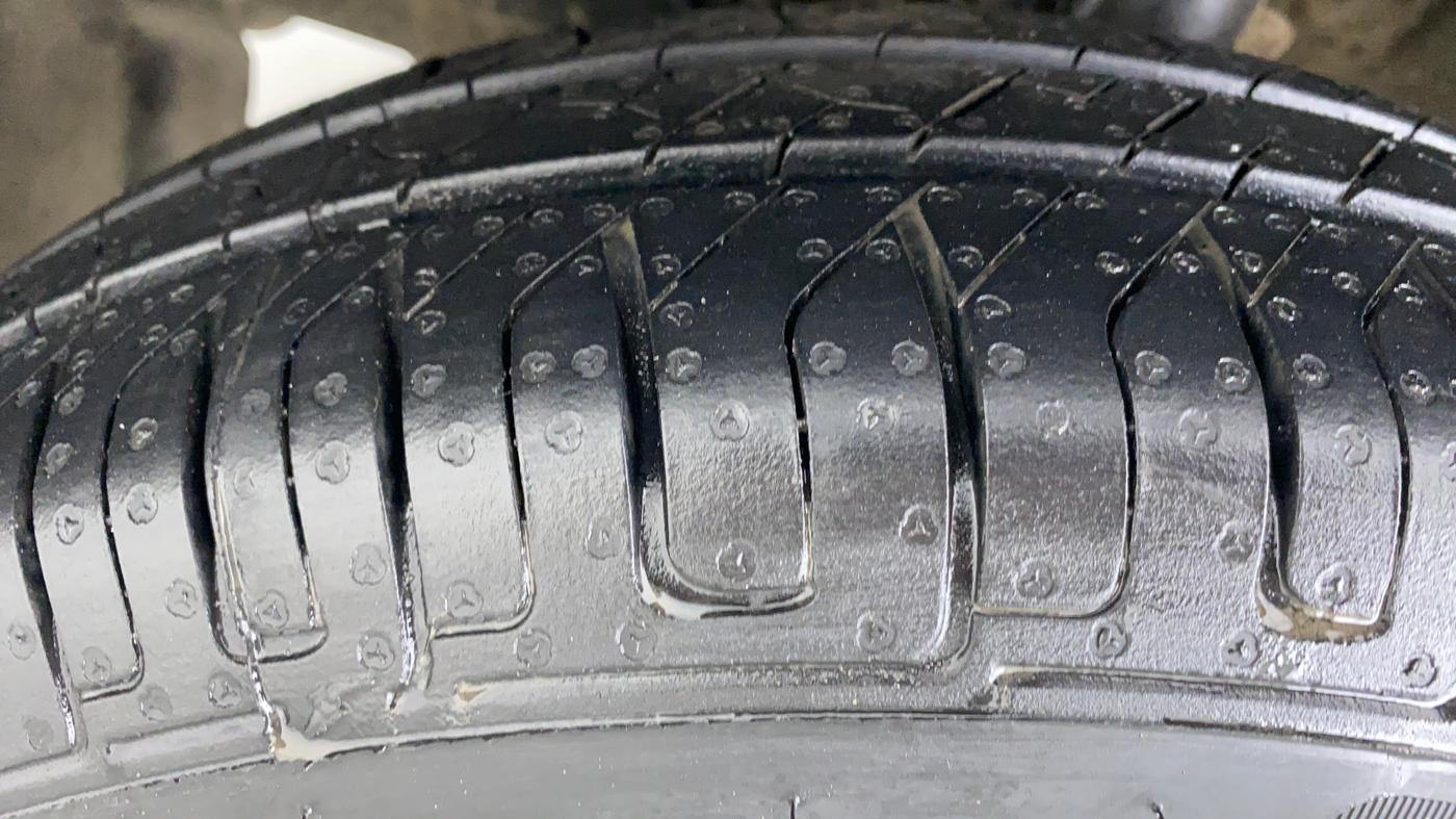 2019 Maruti New Wagon-R LXI CNG 1.0 L, CNG, Manual, 58,736 km, Left Front Tyre Tread