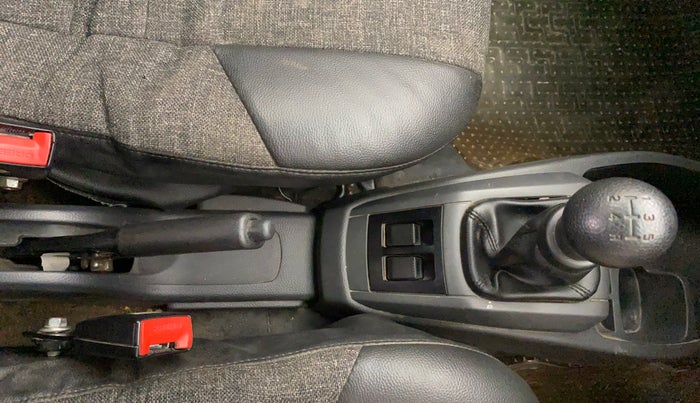 2019 Maruti Alto 800 LXI, Petrol, Manual, 38,255 km, Gear Lever