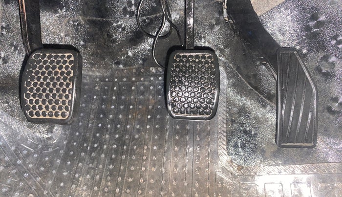 2019 Maruti Alto 800 LXI, Petrol, Manual, 38,255 km, Pedals