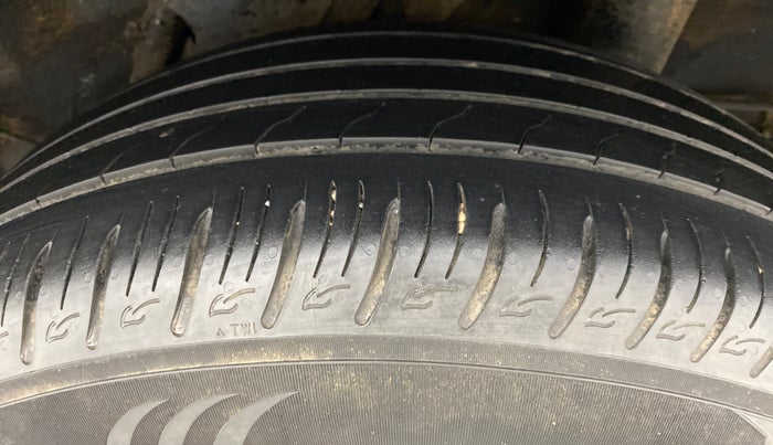 2020 Hyundai VENUE 1.0 TURBO GDI SX+ AT, Petrol, Automatic, 14,318 km, Left Rear Tyre Tread