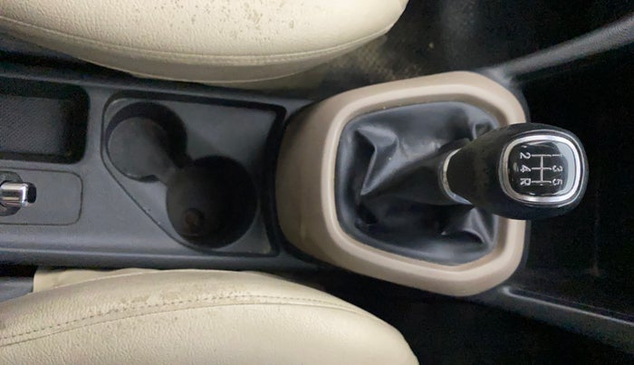 2014 Hyundai Grand i10 SPORTZ 1.2 KAPPA VTVT, Petrol, Manual, 85,786 km, Gear Lever