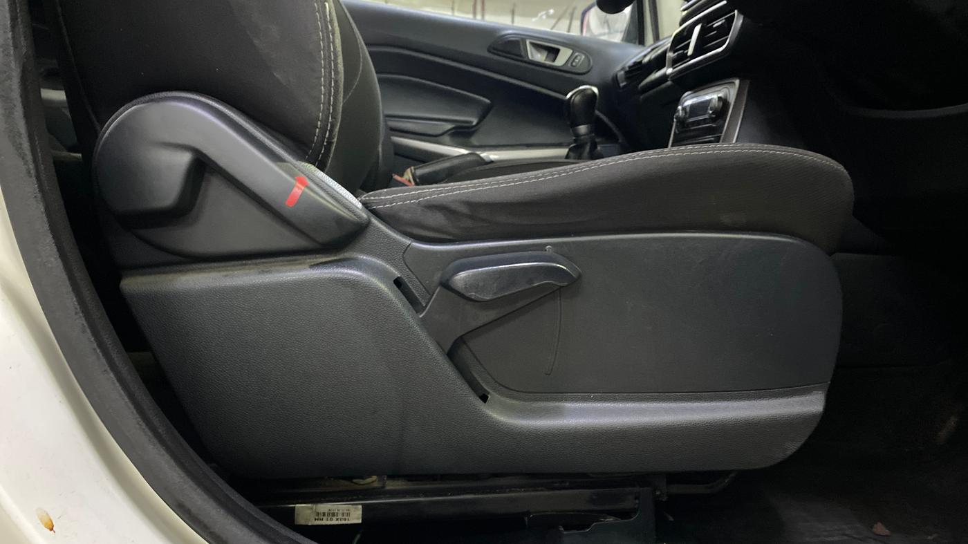 2019 Ford Ecosport TITANIUM 1.5L PETROL, Petrol, Manual, 45,348 km, Driver Side Adjustment Panel