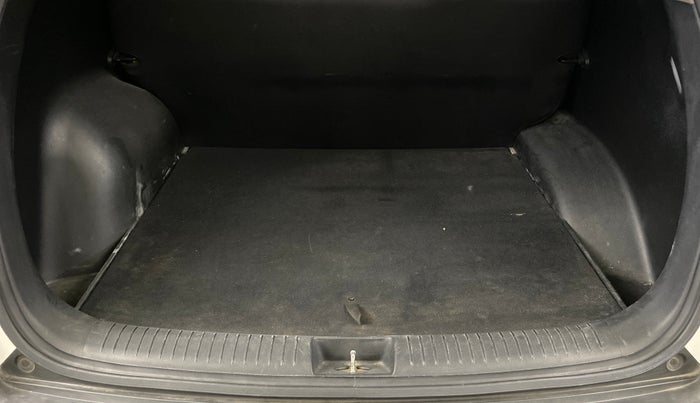 2019 Hyundai Creta EX 1.6 PETROL, Petrol, Manual, 62,527 km, Boot Inside