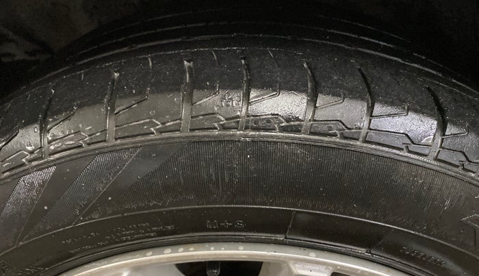 2019 Hyundai Creta EX 1.6 PETROL, Petrol, Manual, 62,527 km, Left Front Tyre Tread