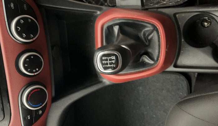 2016 Hyundai Grand i10 1.2 SPORTZ PRIME EDITION VTVT, Petrol, Manual, 36,860 km, Gear Lever