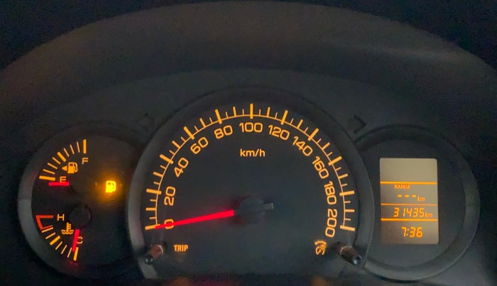 2014 Maruti Swift LXI D, Petrol, Manual, 31,943 km, Odometer Image