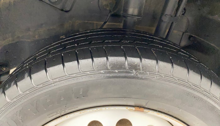 2023 Tata NEXON XE PETROL, Petrol, Manual, 46,258 km, Left Rear Tyre Tread