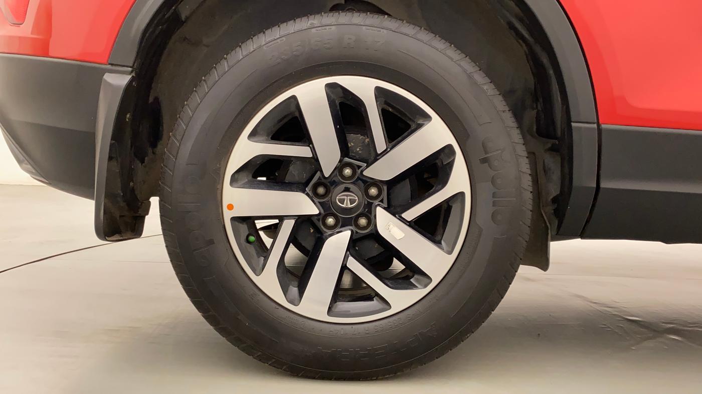 2021 Tata Harrier XZ PLUS 2.0L DUAL TONE, Diesel, Manual, 46,434 km, Right Rear Wheel