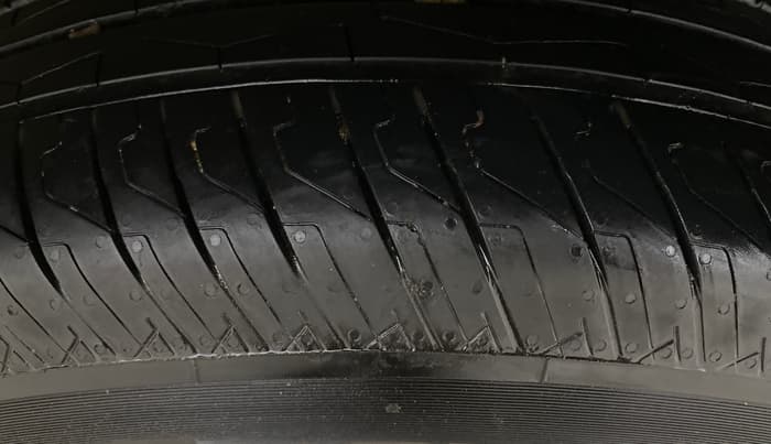 2025 Tata PUNCH PURE MT, Petrol, Manual, 2,592 km, Left Rear Tyre Tread