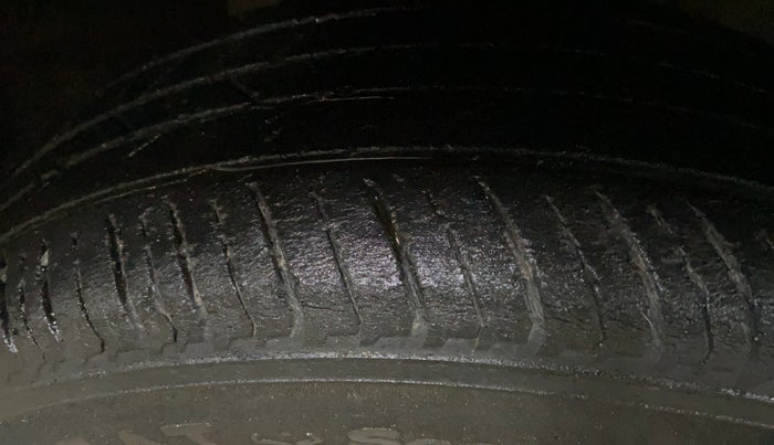 2022 Renault Kiger RXZ MT, Petrol, Manual, 50,214 km, Right Front Tyre Tread