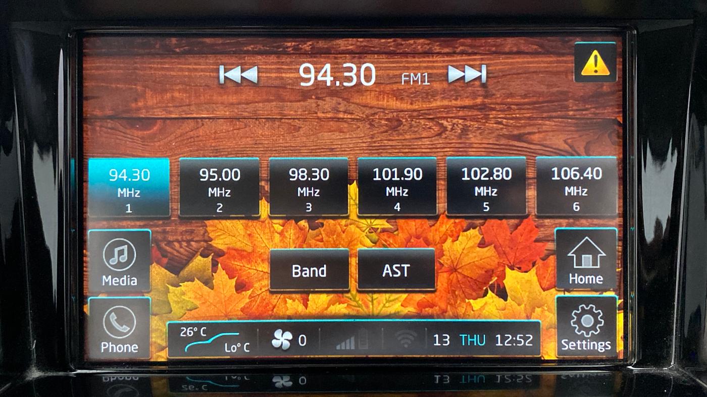 2019 Mahindra XUV500 W11 AT, Diesel, Automatic, 7,862 km, Touchscreen Infotainment System