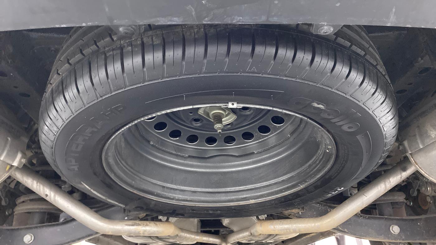 2019 Mahindra XUV500 W11 AT, Diesel, Automatic, 7,862 km, Spare Tyre