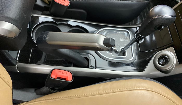 2019 Mahindra XUV500 W11 AT, Diesel, Automatic, 7,862 km, Gear Lever