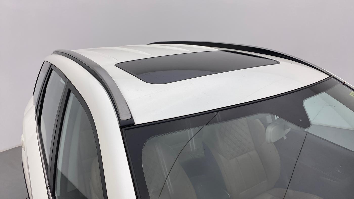 2019 Mahindra XUV500 W11 AT, Diesel, Automatic, 7,862 km, Roof