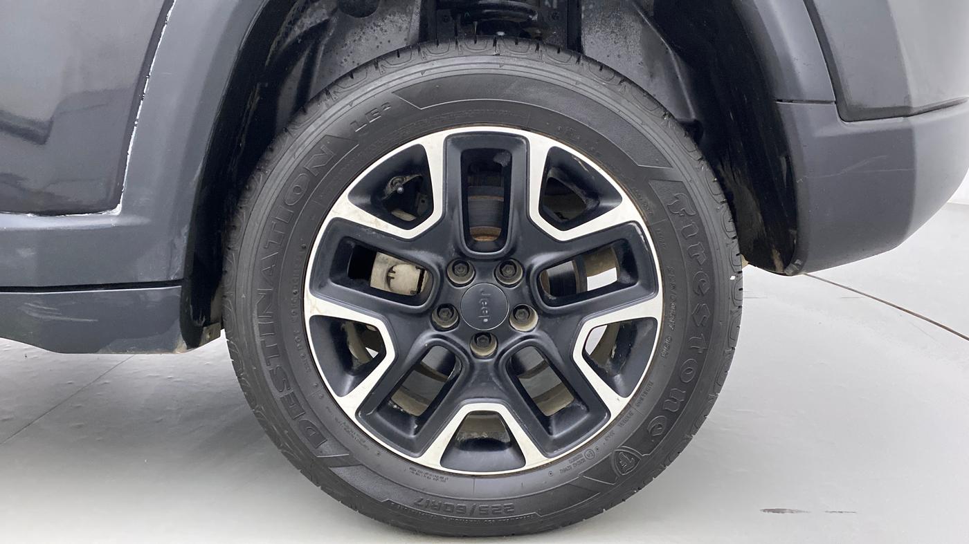 2019 Jeep Compass TRAILHAWK 2.0  AT 4X4, Diesel, Automatic, 85,500 km, Left Rear Wheel