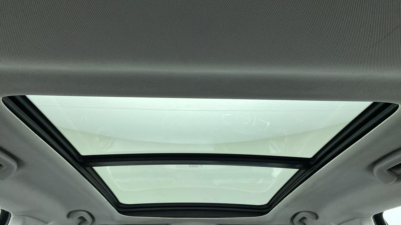 2019 Jeep Compass TRAILHAWK 2.0  AT 4X4, Diesel, Automatic, 85,500 km, Moonroof/ Sunroof