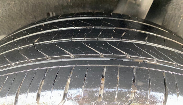 2018 Maruti Baleno ALPHA PETROL 1.2, Petrol, Manual, 51,557 km, Left Rear Tyre Tread