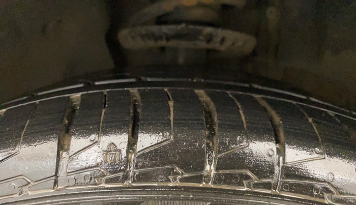 2017 Volkswagen Polo GT TSI AT, Petrol, Automatic, 73,687 km, Left Front Tyre Tread