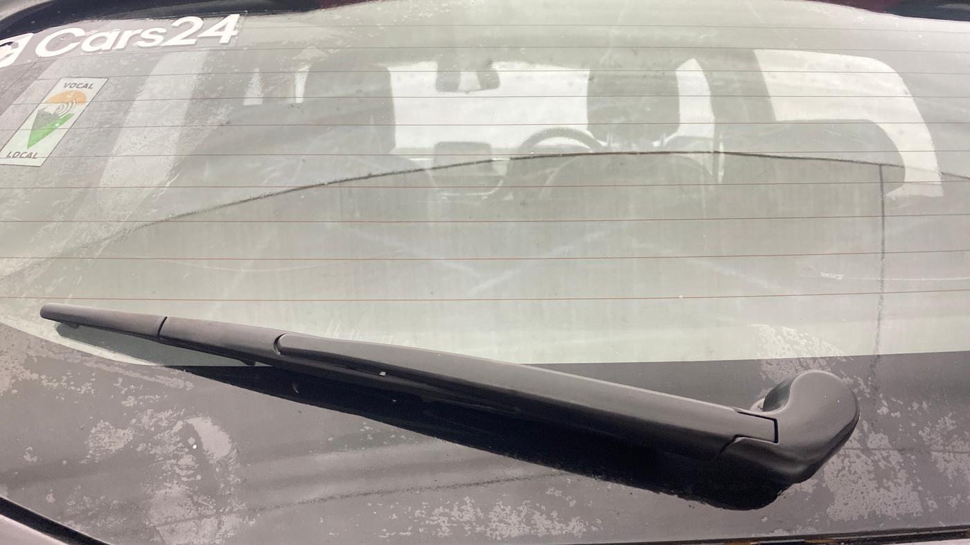 2020 Tata ALTROZ XZ PETROL, Petrol, Manual, 30,067 km, Rear Wiper