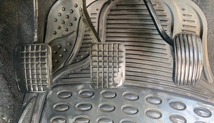 2017 Tata Tiago XM (O) PETROL, Petrol, Manual, 63,544 km, Pedals