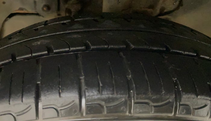 2017 Tata Tiago XM (O) PETROL, Petrol, Manual, 63,544 km, Left Front Tyre Tread