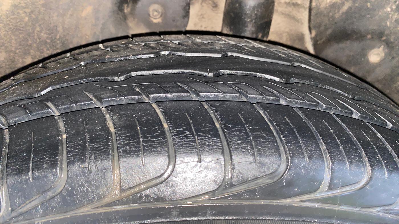 2017 Hyundai Creta SX PLUS 1.6 PETROL, Petrol, Manual, 85,967 km, Left Rear Tyre Tread