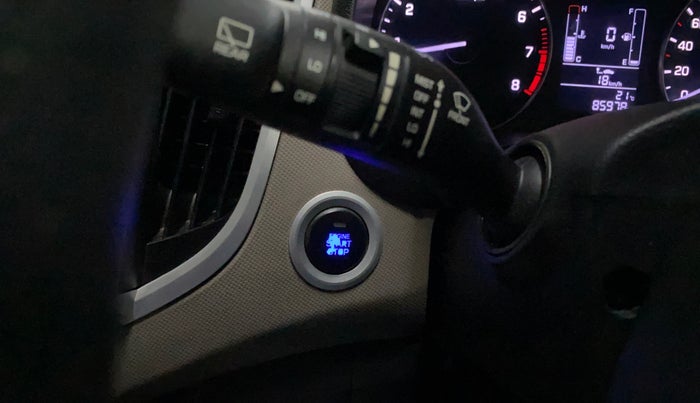 2017 Hyundai Creta SX PLUS 1.6 PETROL, Petrol, Manual, 85,967 km, Keyless Start/ Stop Button