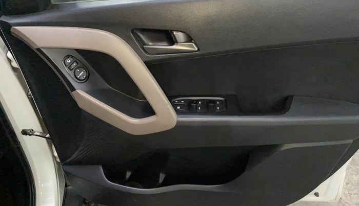 2017 Hyundai Creta SX PLUS 1.6 PETROL, Petrol, Manual, 85,967 km, Driver Side Door Panels Control