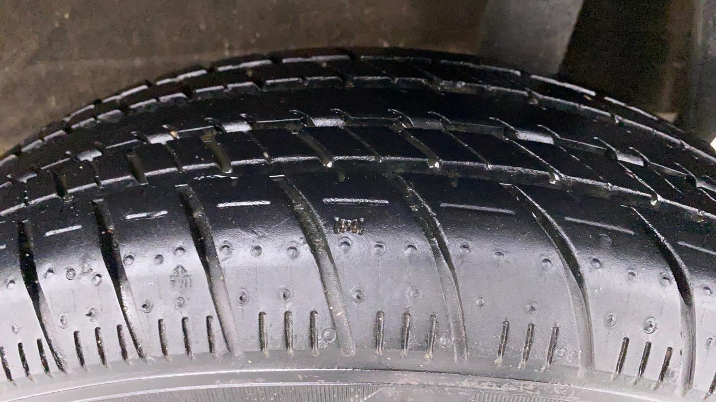 2020 Maruti S PRESSO VXI PLUS, Petrol, Manual, 25,899 km, Left Rear Tyre Tread