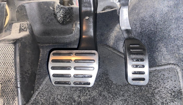 2019 Skoda Rapid STYLE 1.5 TDI AT, Diesel, Automatic, 90,247 km, Pedals