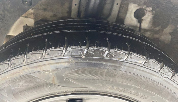 2020 Hyundai Elite i20 SPORTZ PLUS 1.2, Petrol, Manual, 76,961 km, Right Rear Tyre Tread