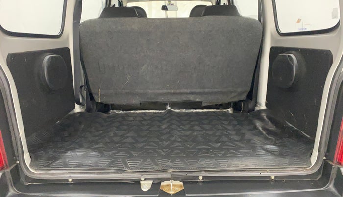 2025 Maruti Eeco 5 STR AC, Petrol, Manual, 2,448 km, Boot Inside