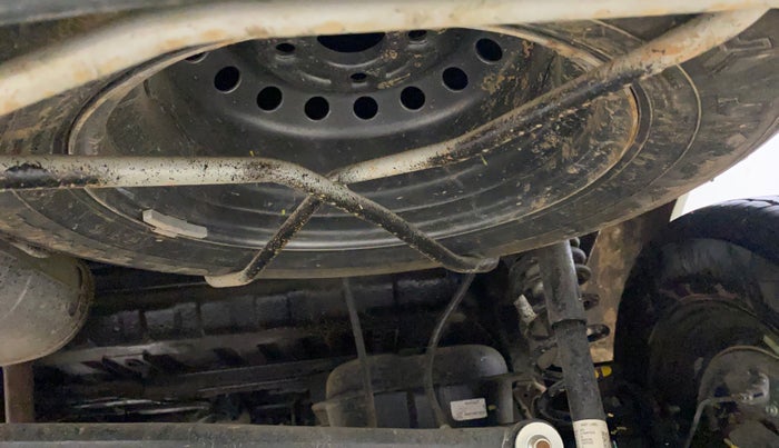 2025 Maruti Eeco 5 STR AC, Petrol, Manual, 2,448 km, Spare Tyre