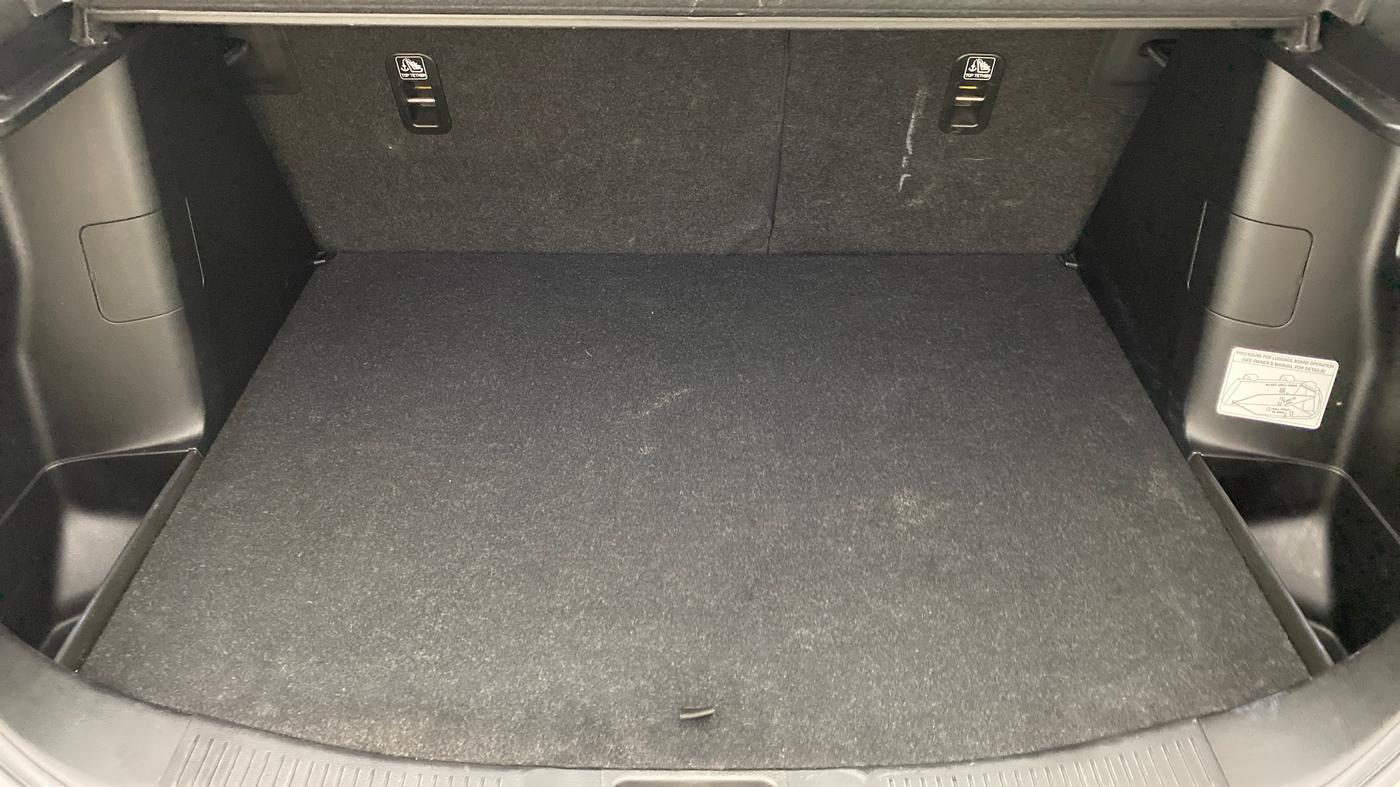 2021 Maruti S Cross ALPHA AT SMART HYBRID, Petrol, Automatic, 10,781 km, Boot Inside