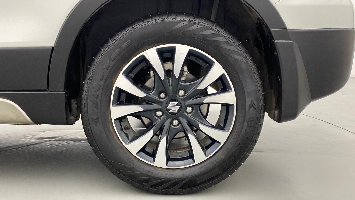 2021 Maruti S Cross ALPHA AT SMART HYBRID, Petrol, Automatic, 10,781 km, Left Rear Wheel