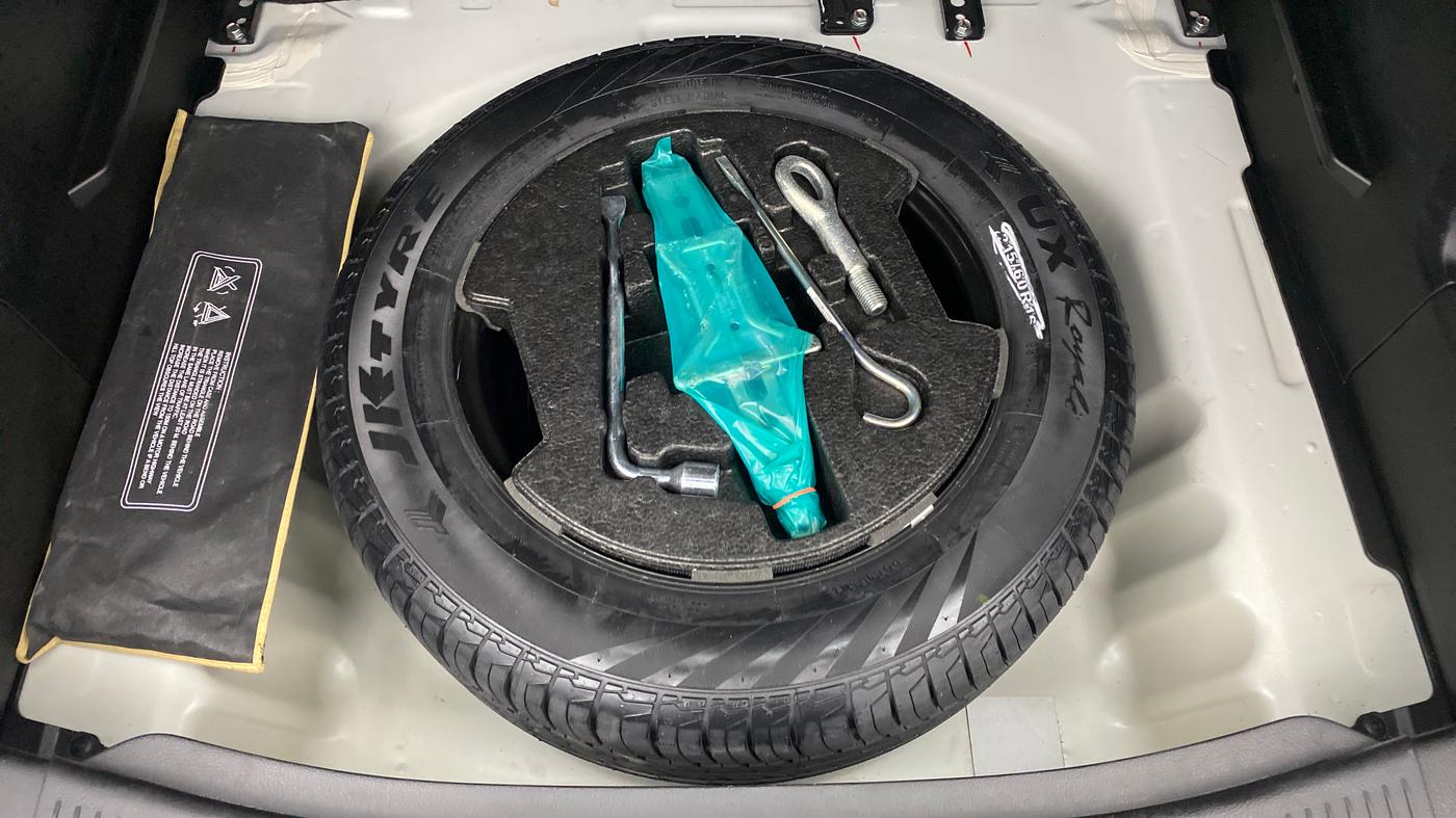 2021 Maruti S Cross ALPHA AT SMART HYBRID, Petrol, Automatic, 10,781 km, Spare Tyre