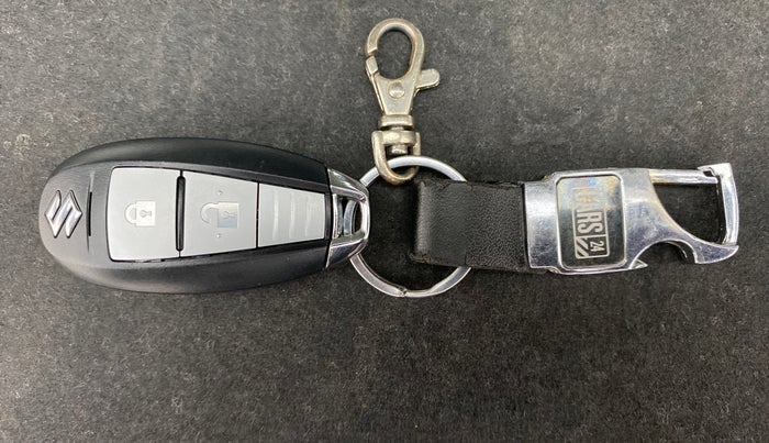 2021 Maruti S Cross ALPHA AT SMART HYBRID, Petrol, Automatic, 10,781 km, Key Close Up