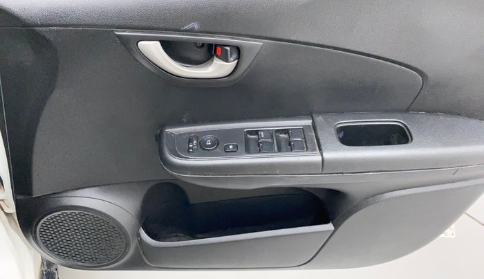 2016 Honda BR-V 1.5L I-VTEC S, Petrol, Manual, 96,456 km, Driver Side Door Panels Control