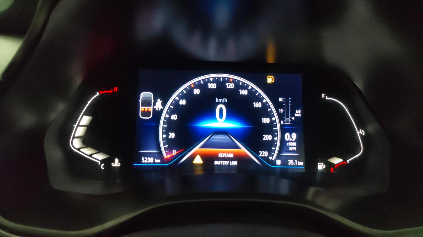 2024 Renault TRIBER RXZ, Petrol, Manual, 5,231 km, Odometer Image