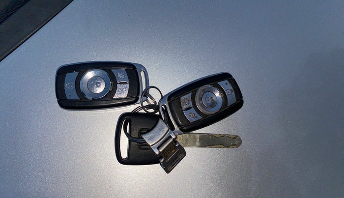 2014 Honda Amaze 1.2L I-VTEC E, Petrol, Manual, 64,013 km, Key Close Up