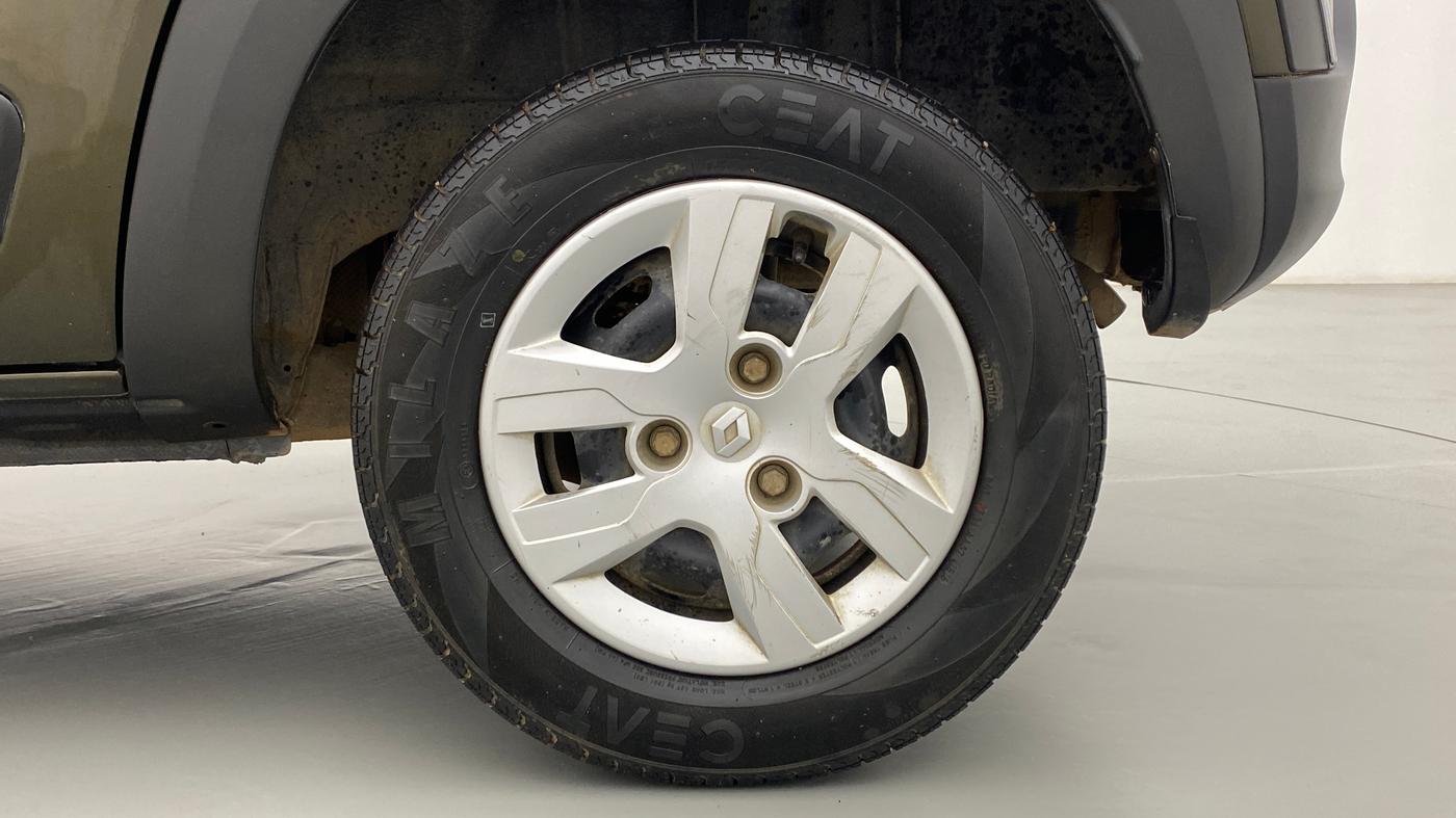 2016 Renault Kwid RXT Opt, Petrol, Manual, 39,669 km, Left Rear Wheel