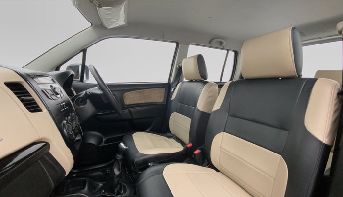 2017 Maruti Wagon R 1.0 VXI, Petrol, Manual, 25,082 km, Right Side Front Door Cabin
