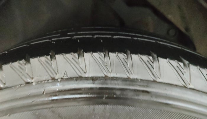 2022 Tata Safari XZA PLUS, Diesel, Automatic, 58,780 km, Right Rear Tyre Tread