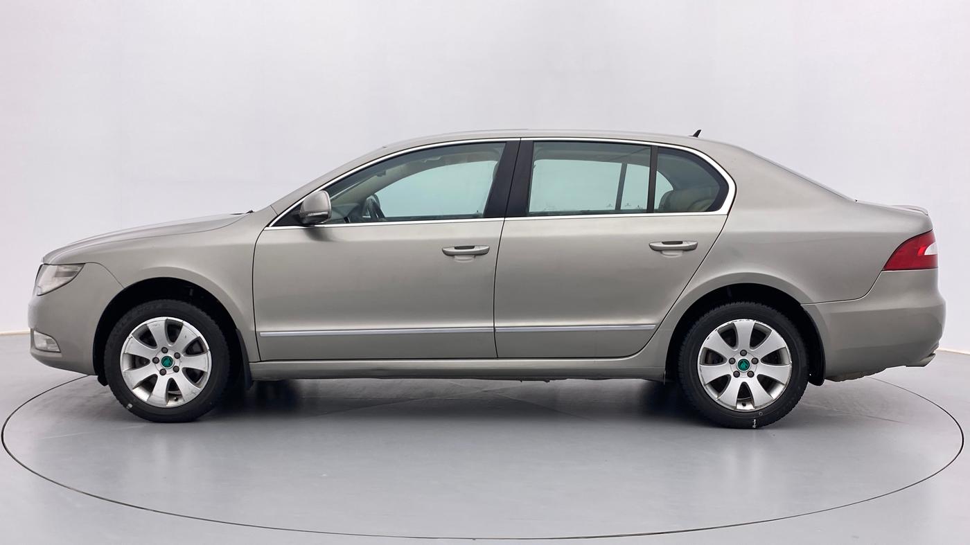2010 Skoda Superb ELEGANCE 1.8 TSI AT, Petrol, Automatic, 77,287 km, Left Side
