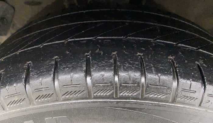 2011 Hyundai i20 ASTA 1.2, Petrol, Manual, 91,671 km, Left Front Tyre Tread